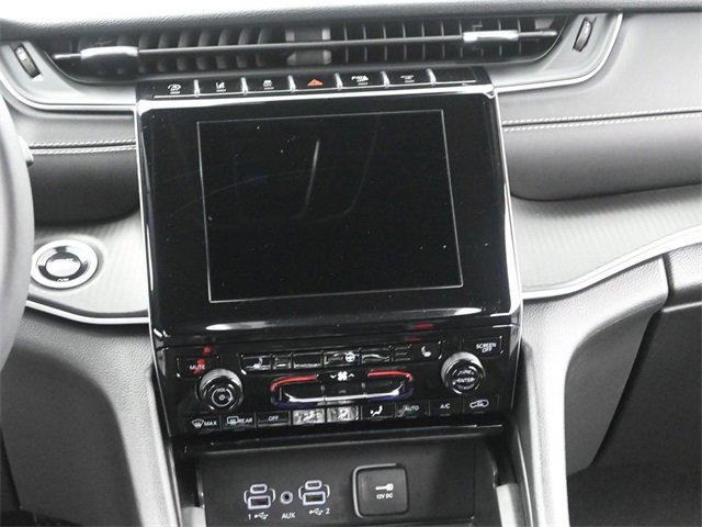 Used 2024 Jeep Grand Cherokee L Altitude image 28