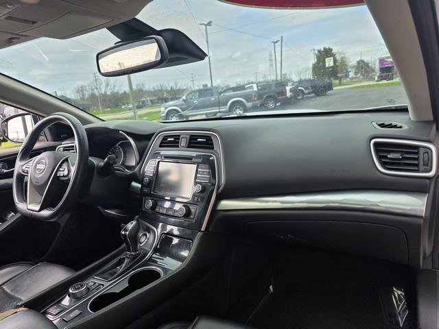 Used 2020 Nissan Maxima 3.5 SL w/ Floor Mat Group image 18