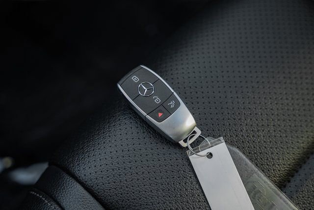 Certified 2024 Mercedes-Benz GLE 350 4MATIC w/ AMG Line Exterior image 44