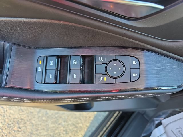 Used 2023 Nissan Rogue SV w/ SV Premium B Package FWD image 33