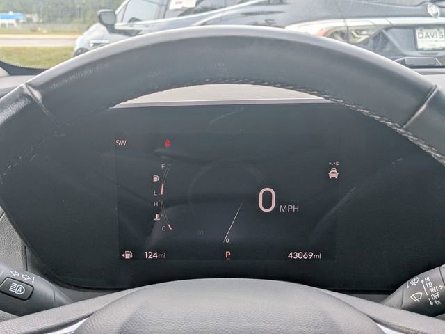 Used 2024 Buick Encore GX Sport Touring FWD image 28