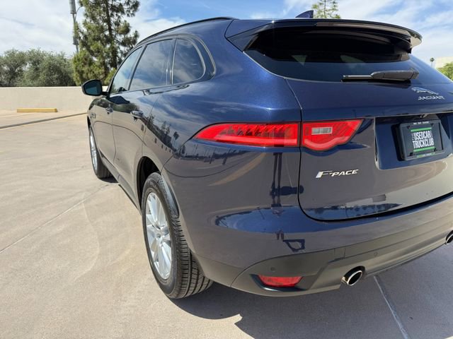 Used 2019 Jaguar F-PACE Prestige image 15