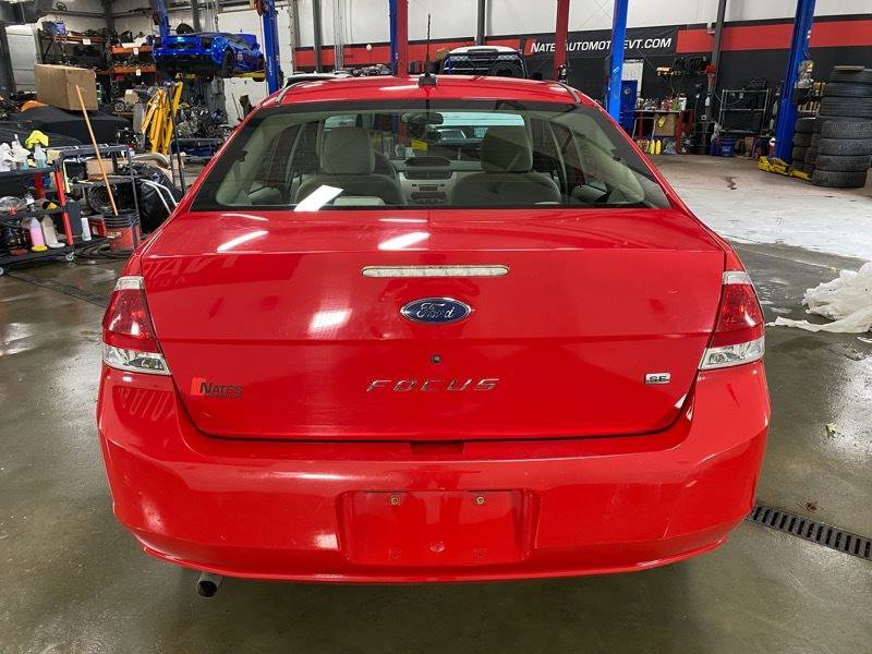 Used 2008 Ford Focus SE image 8