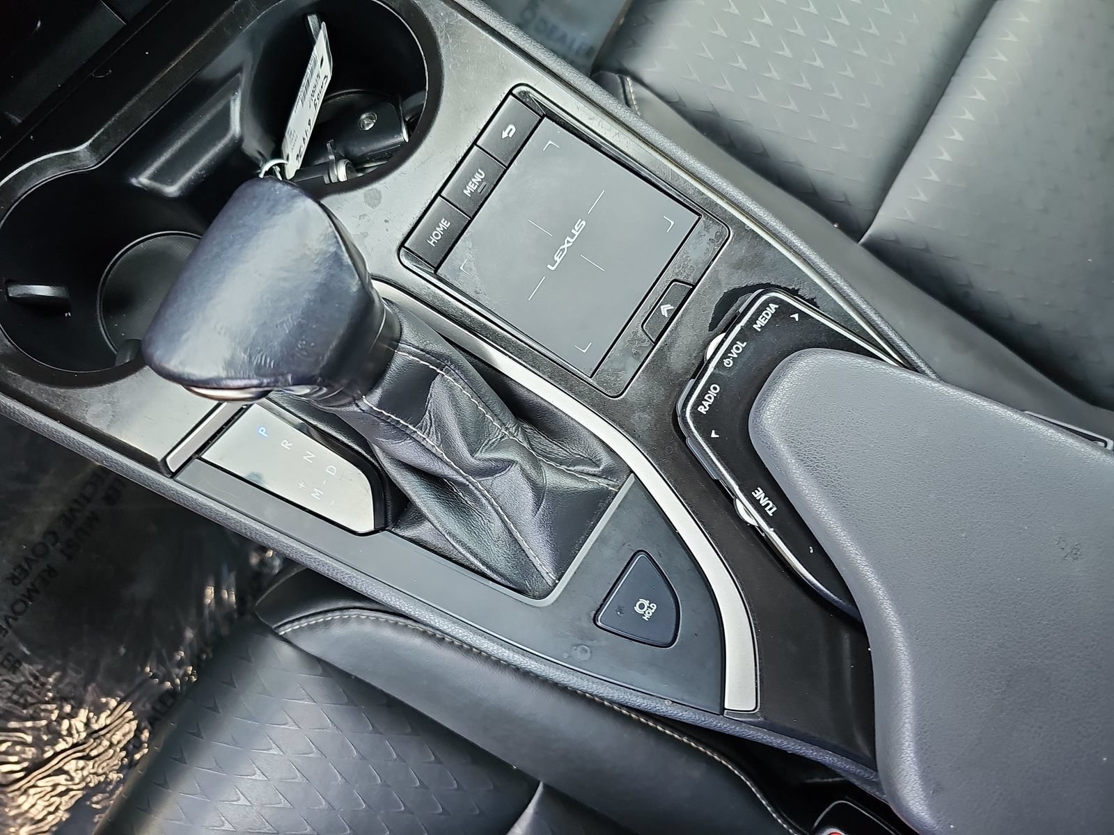 Used 2022 Lexus UX 200 w/ Accessory Package (Z1) FWD image 27