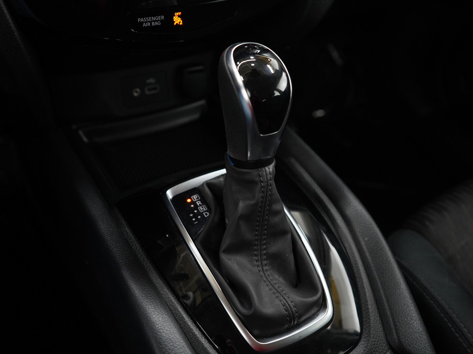 Used 2019 Nissan Rogue S AWD/4WD image 21