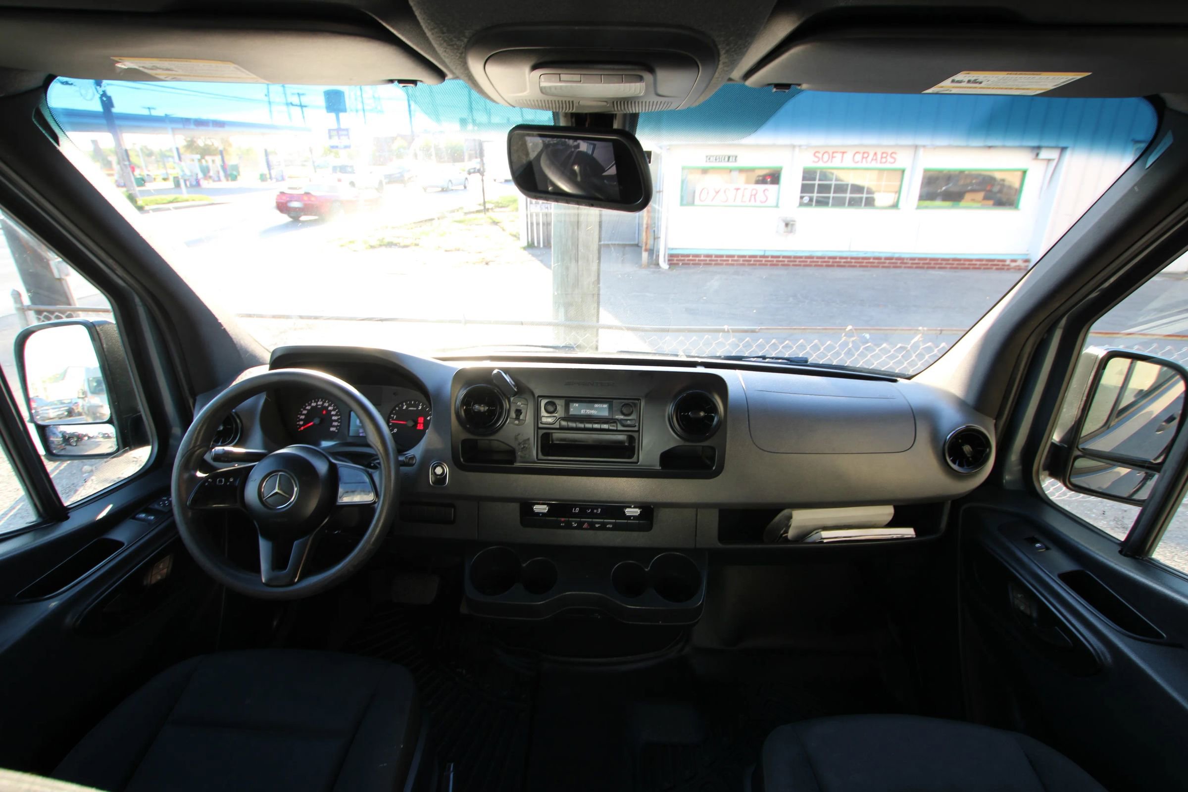 Used 2019 Mercedes-Benz Sprinter 144 image 12