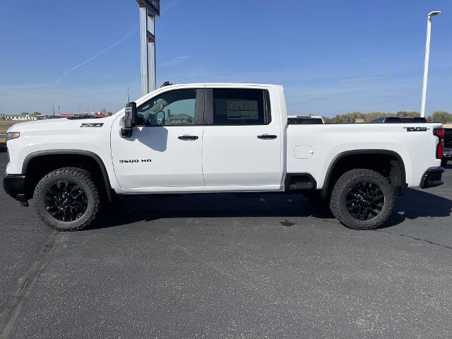 New 2026 Chevrolet Silverado 3500 LT w/ Trail Boss Package image 2