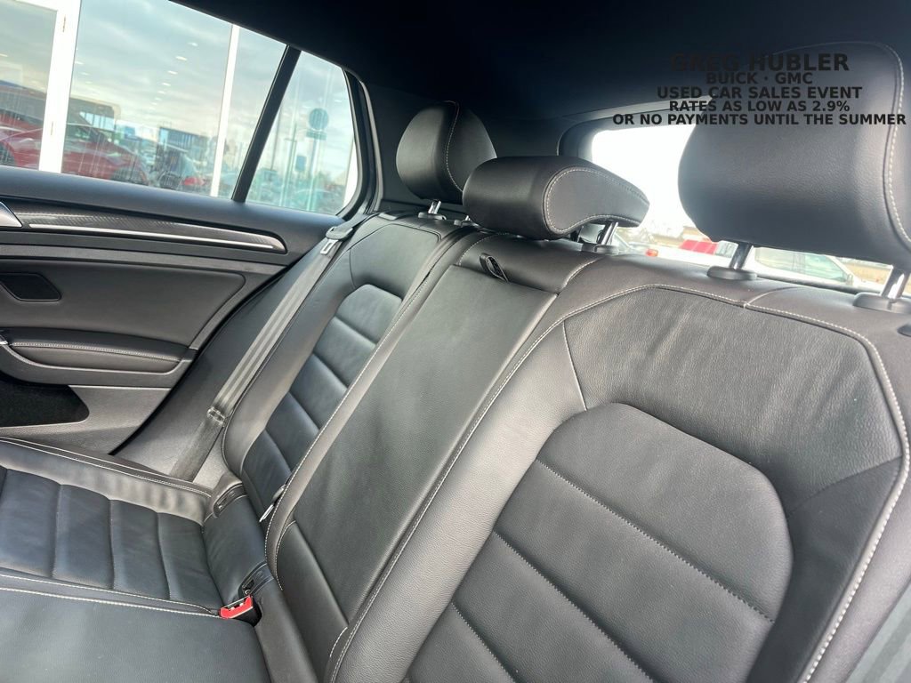 Used 2017 Volkswagen Golf R 4-Door AWD/4WD image 28