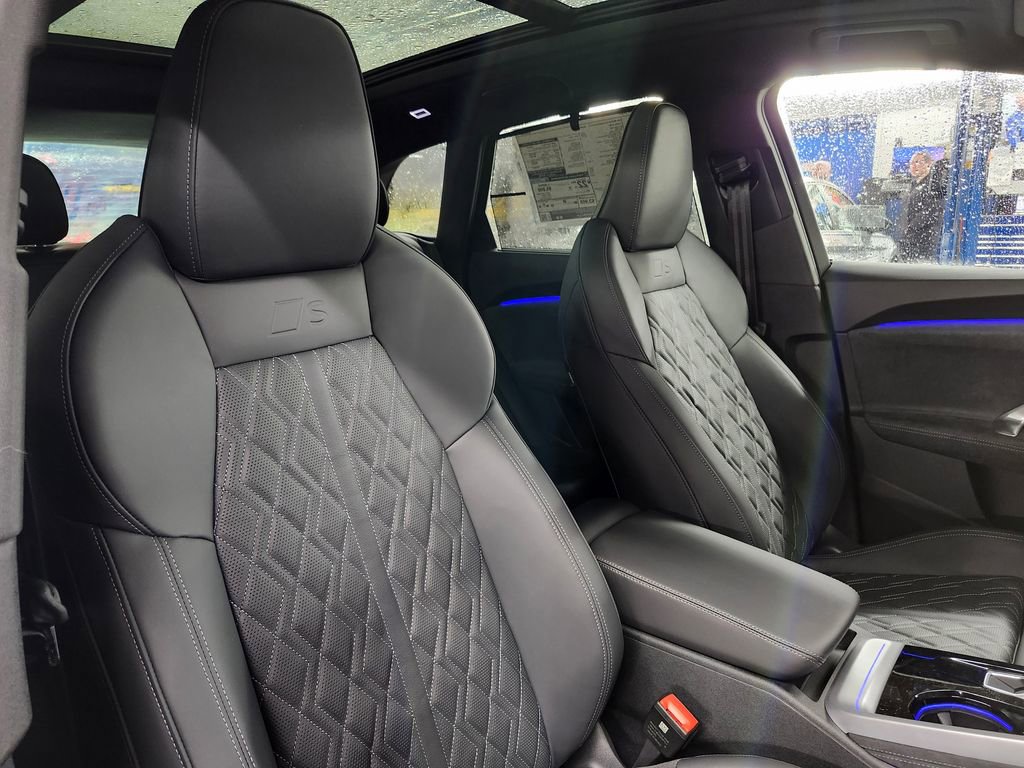 New 2025 Audi SQ5 Premium Plus image 12