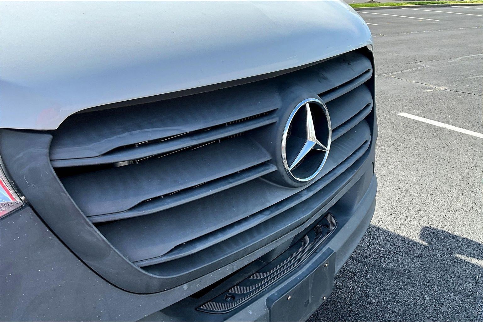 Used 2022 Mercedes-Benz Sprinter 2500 image 26