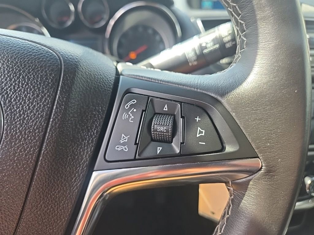Used 2016 Buick Encore FWD image 17