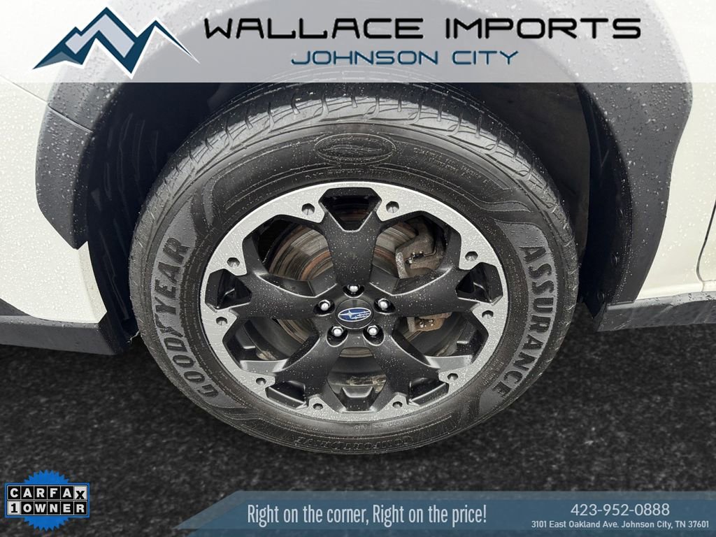 Certified 2023 Subaru Crosstrek 2.0i image 9