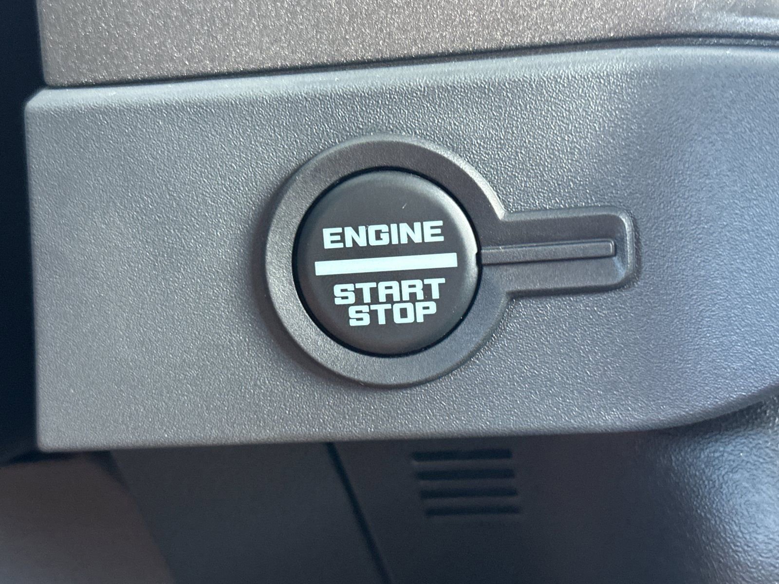 New 2025 Ford Bronco Badlands w/ Sasquatch Package image 25