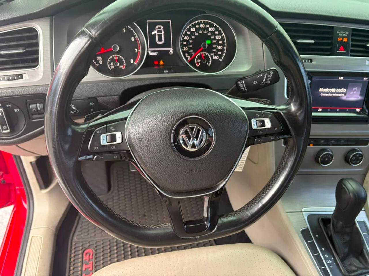Used 2015 Volkswagen Golf S FWD image 8