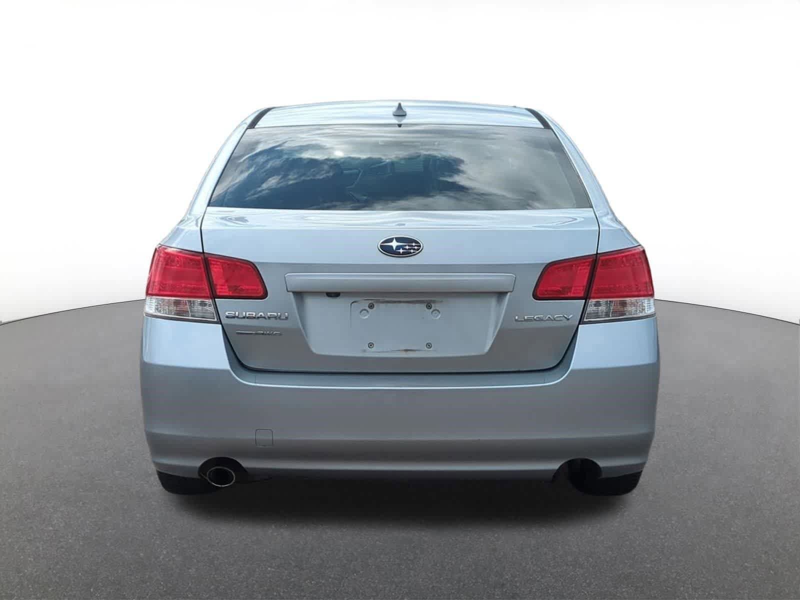 Used 2014 Subaru Legacy 2.5i Limited w/ Moonroof Package image 5