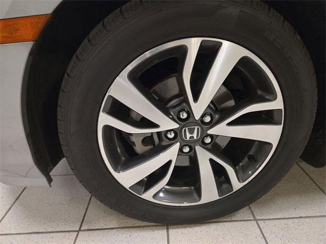 Used 2023 Honda Odyssey Touring image 10