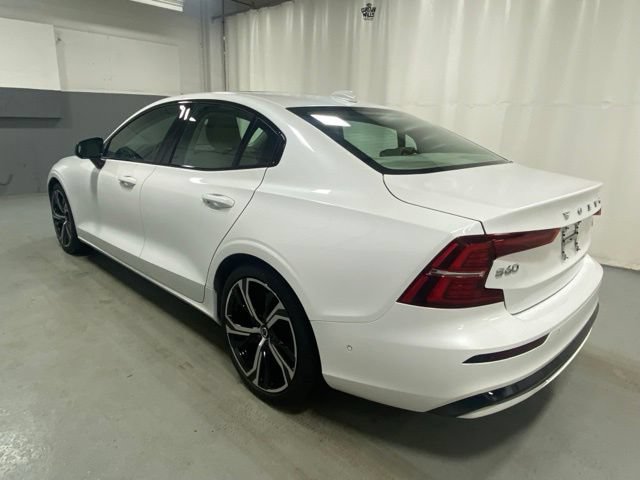 Used 2023 Volvo S60 B5 Ultimate w/ Climate Package AWD/4WD image 2