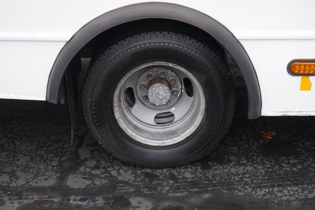 Used 2014 Chevrolet Express 4500 w/ Shuttle Bus Package image 9