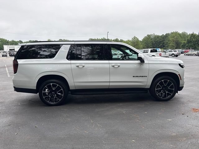 Used 2026 Chevrolet Suburban RST AWD/4WD image 6
