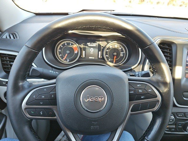 Used 2021 Jeep Cherokee Latitude Lux w/ Sun & Sound Group image 22