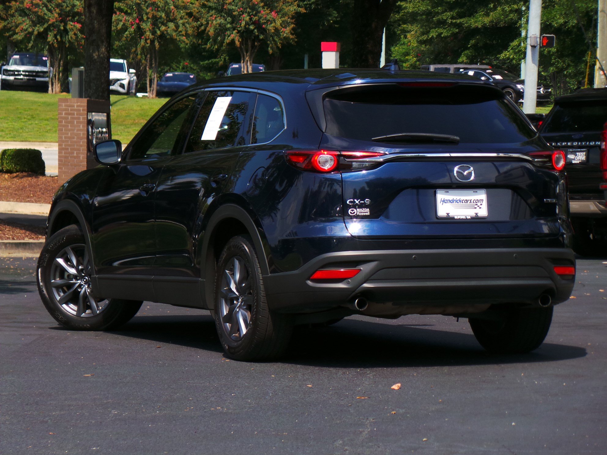 Used 2020 MAZDA CX-9 Touring w/ Touring Premium Package FWD image 3