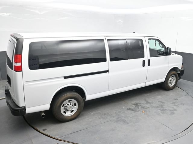 Used 2024 Chevrolet Express 3500 LS RWD image 31