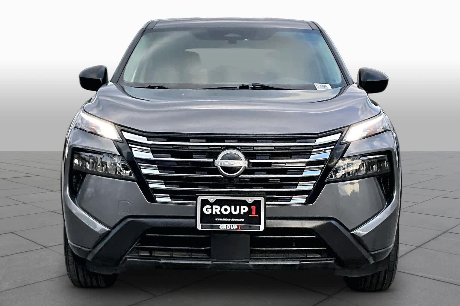 Certified 2024 Nissan Rogue S FWD image 4