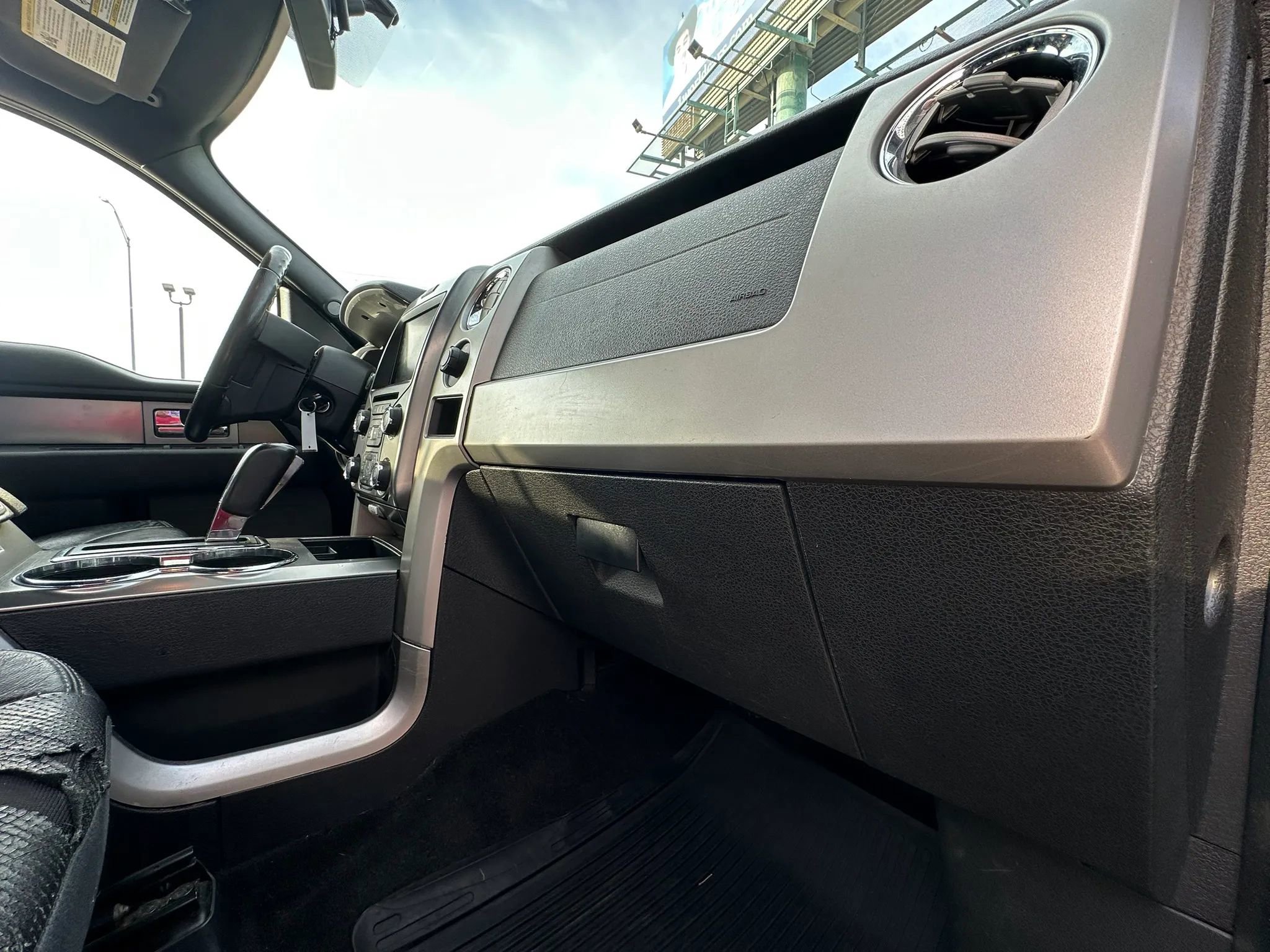 Used 2013 Ford F150 FX4 w/ Luxury Equipment Group AWD/4WD image 19
