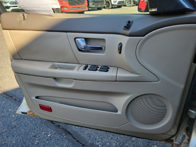 Used 2000 Mercury Sable LS Premium FWD image 11
