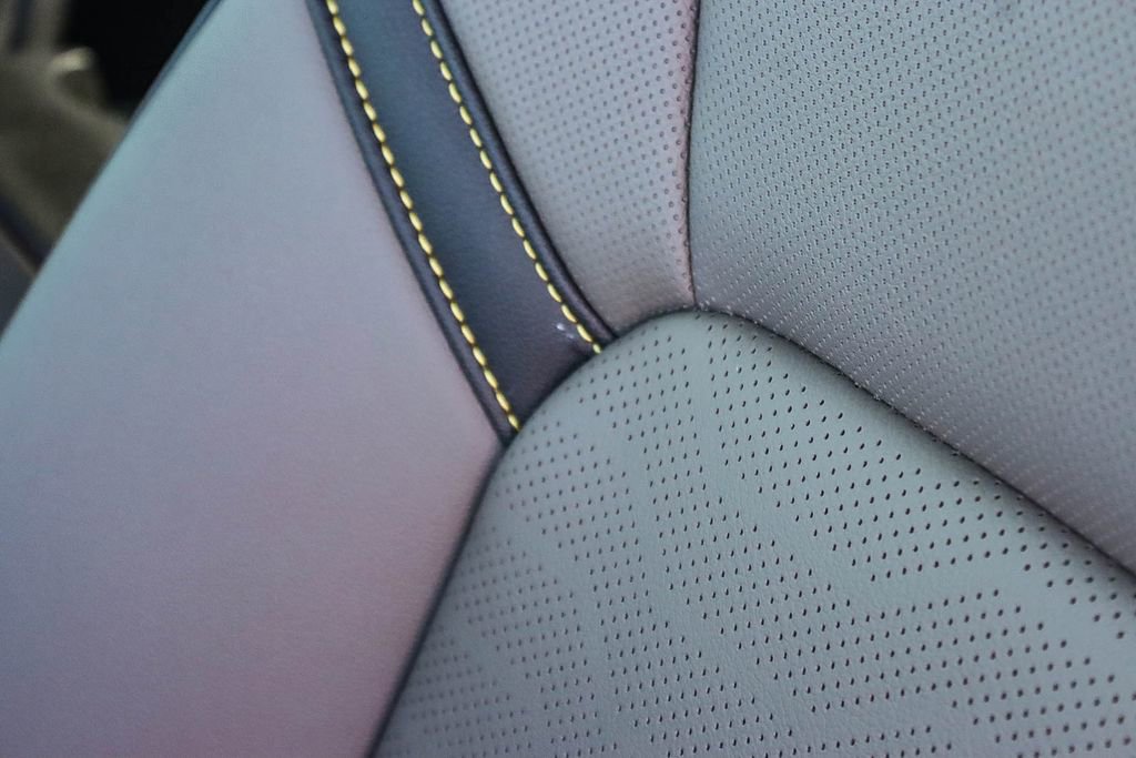 Used 2026 Chevrolet Colorado ZR2 w/ ZR2 Bison Edition image 24