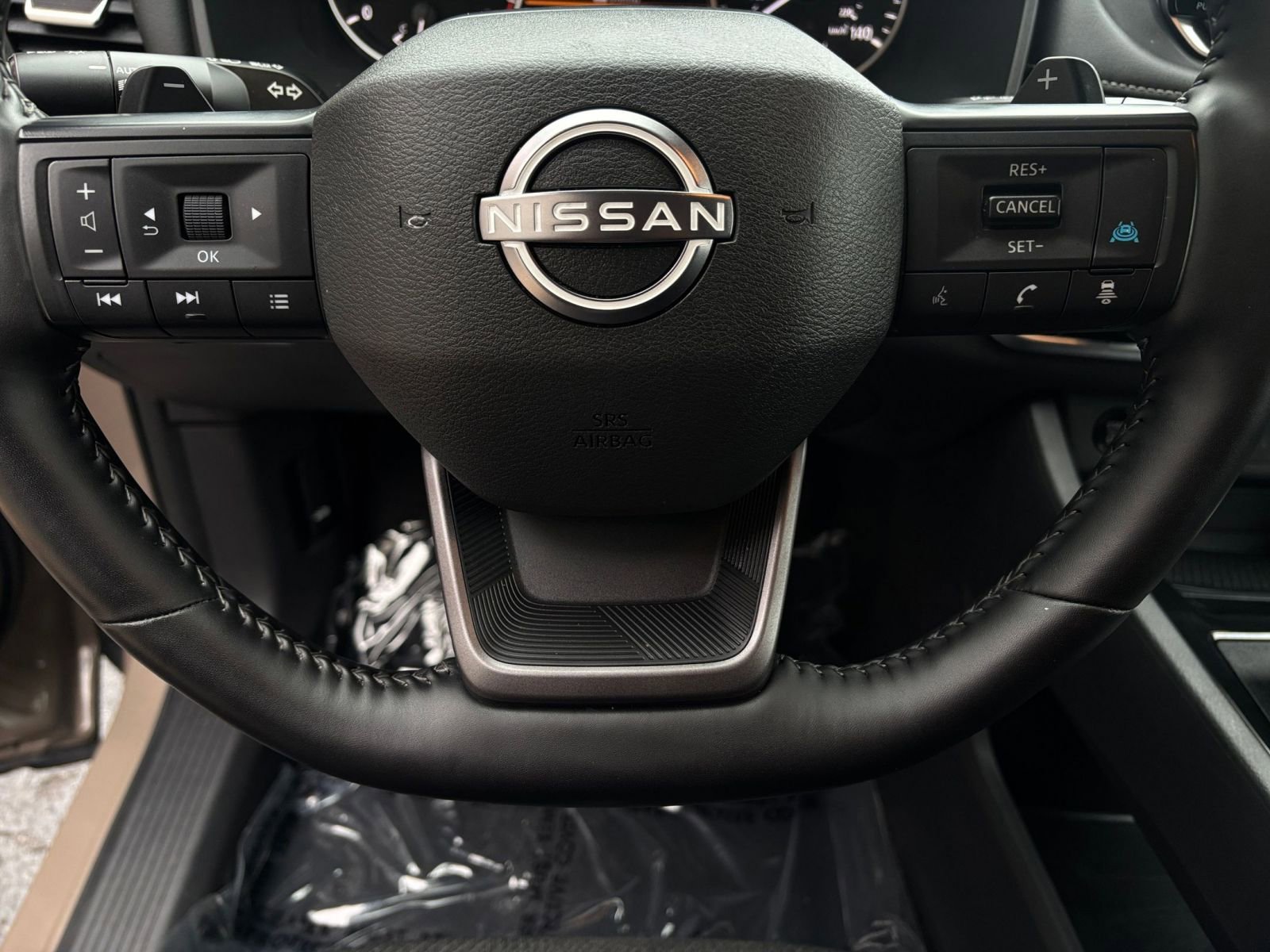 Used 2025 Nissan Rogue SV AWD/4WD image 30