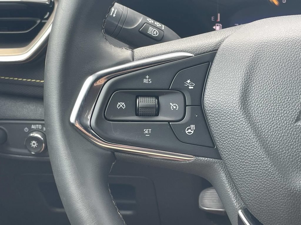 Used 2025 Chevrolet TrailBlazer ACTIV w/ Convenience Package FWD image 29