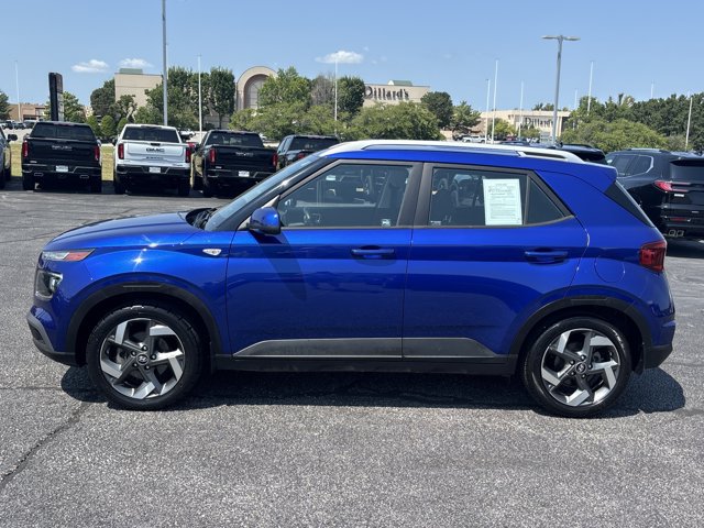 Used 2021 Hyundai Venue SEL FWD image 7