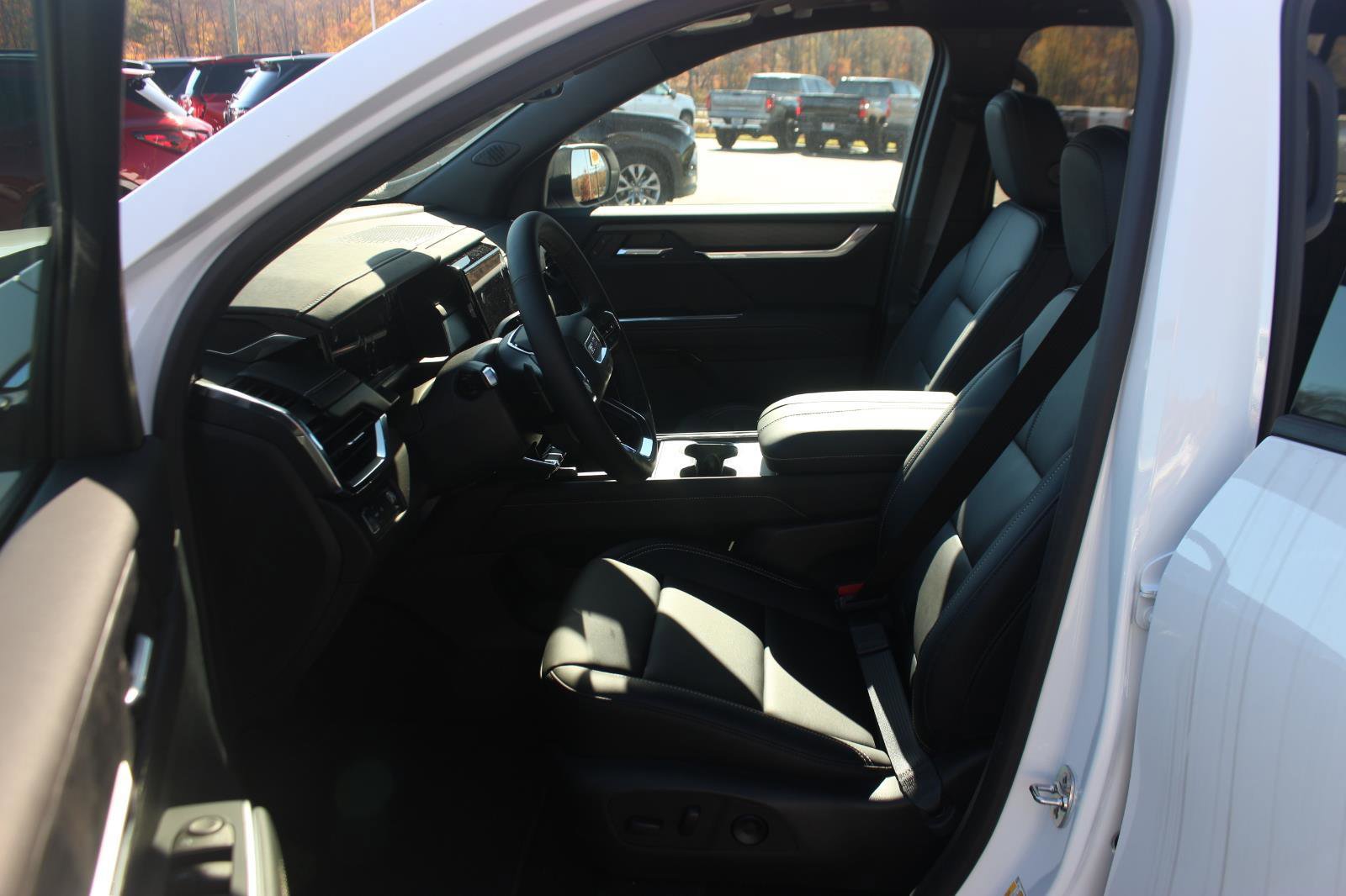 New 2025 GMC Acadia Elevation w/ Elevation Premium Package image 15