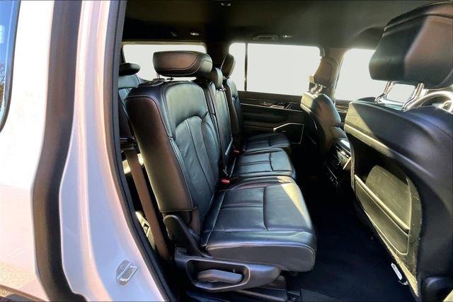 Used 2022 Jeep Wagoneer Series III image 17