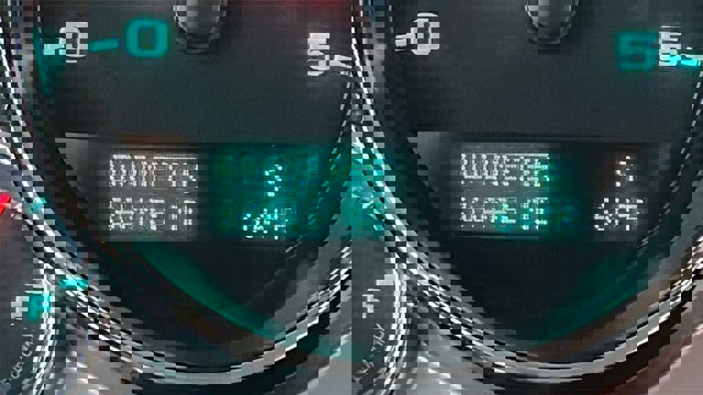 Used 2014 GMC Sierra 2500 SLE w/ SLE Preferred Package image 28