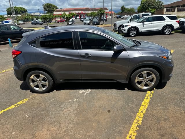 Used 2017 Honda HR-V LX image 6