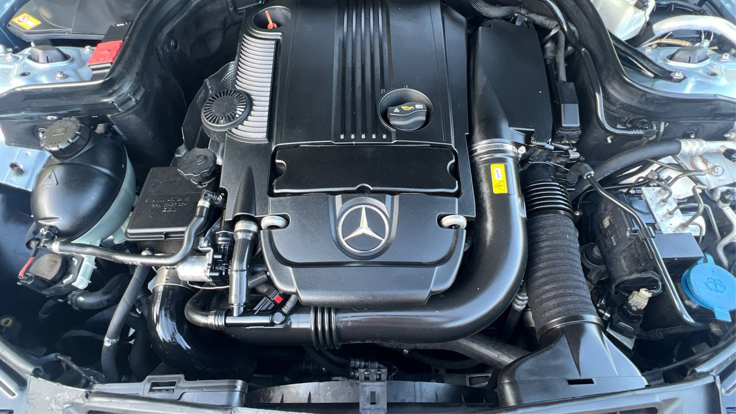 Used 2013 Mercedes-Benz C 250 Sedan image 9