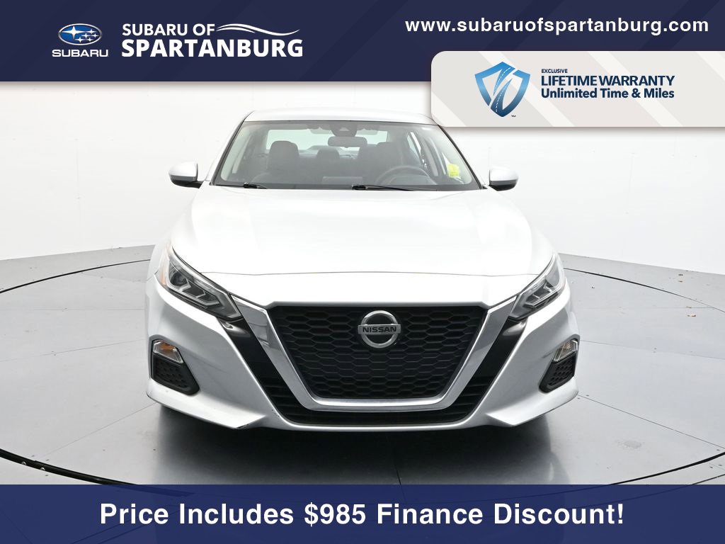 Used 2022 Nissan Altima 2.5 SV video 3