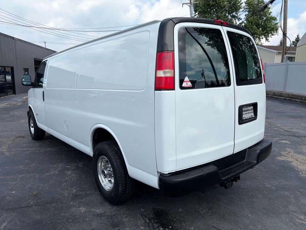 Used 2014 Chevrolet Express 2500 Extended RWD image 29