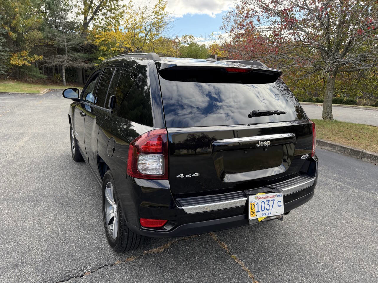 Used 2017 Jeep Compass High Altitude image 7