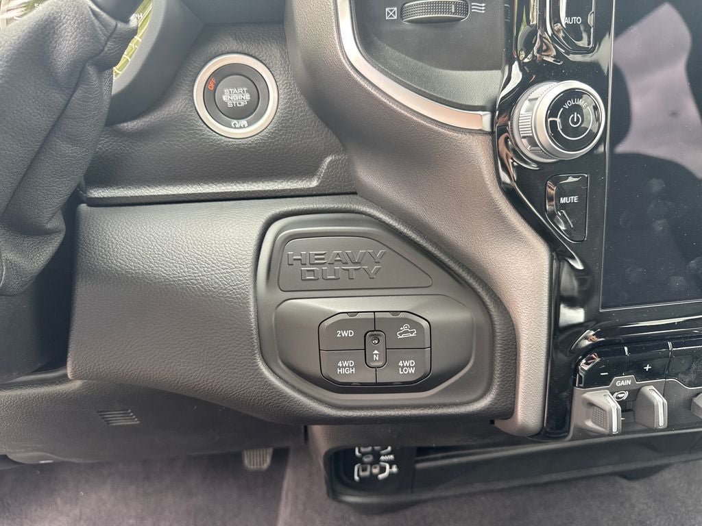 New 2026 RAM 2500 Big Horn AWD/4WD image 20