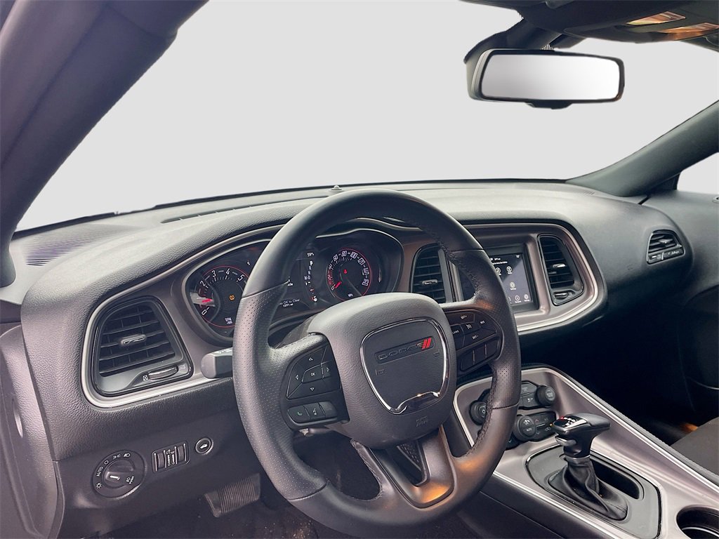 Used 2022 Dodge Challenger SXT w/ Blacktop Package image 11