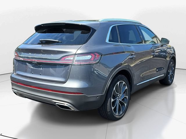 Used 2021 Lincoln Nautilus Reserve w/ Equipment Group 201A FWD image 3