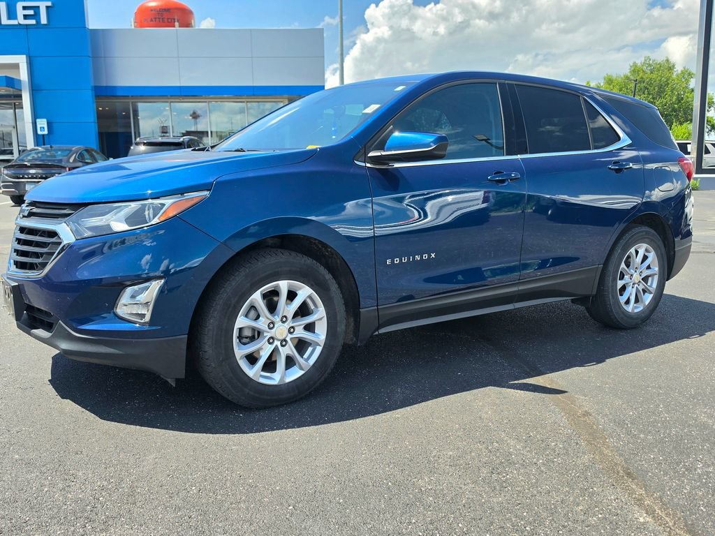 Used 2020 Chevrolet Equinox LT FWD image 2