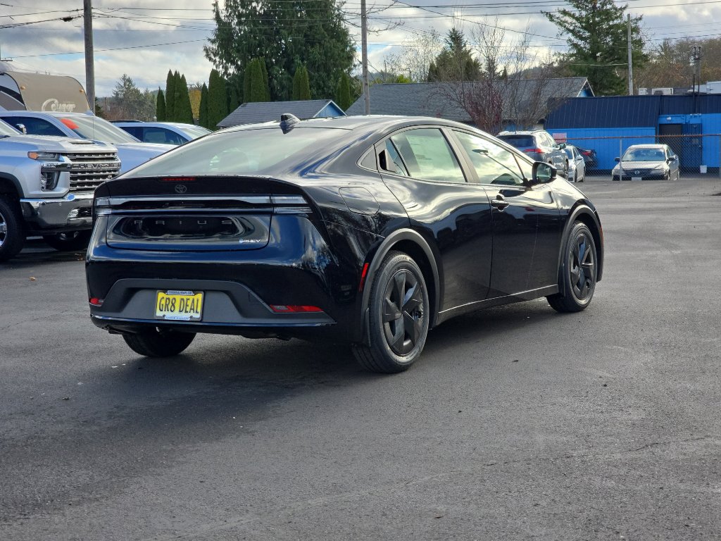 New 2026 Toyota Prius Plug-In Hybrid image 5