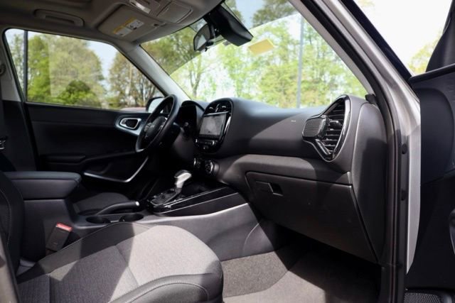 Certified 2023 Kia Soul EX FWD image 40