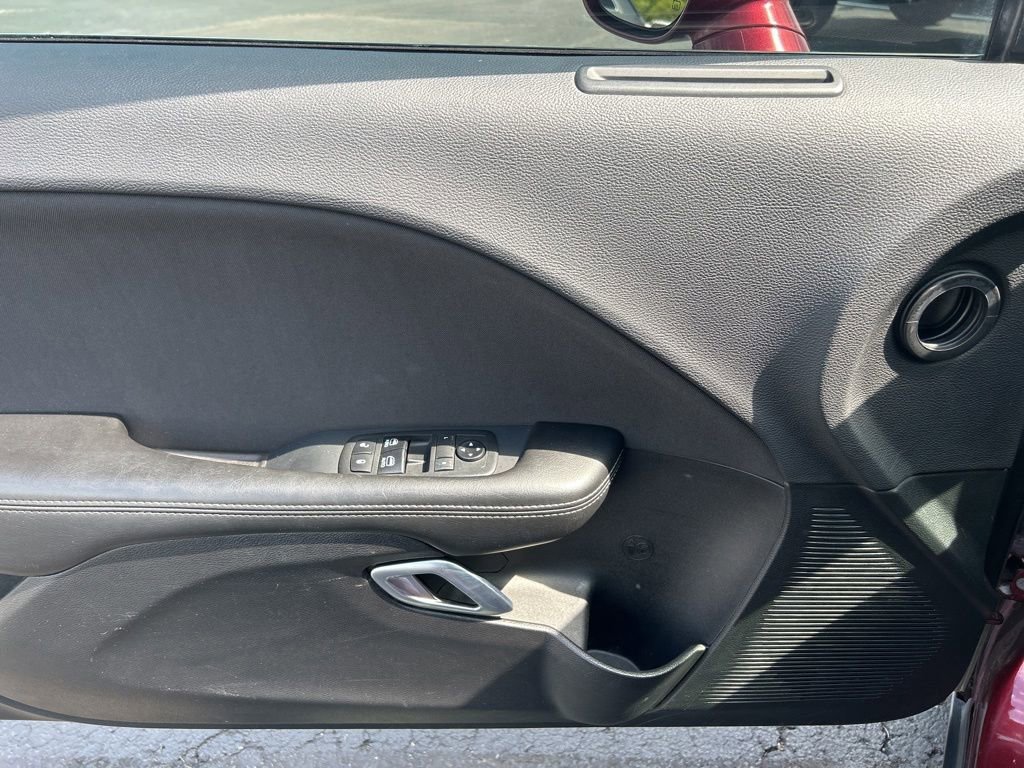 Used 2019 Dodge Challenger R/T RWD image 13