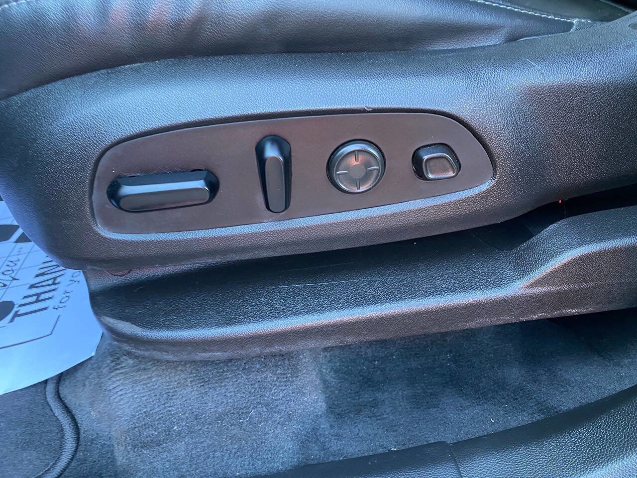 Used 2021 Buick Enclave Avenir AWD/4WD image 21