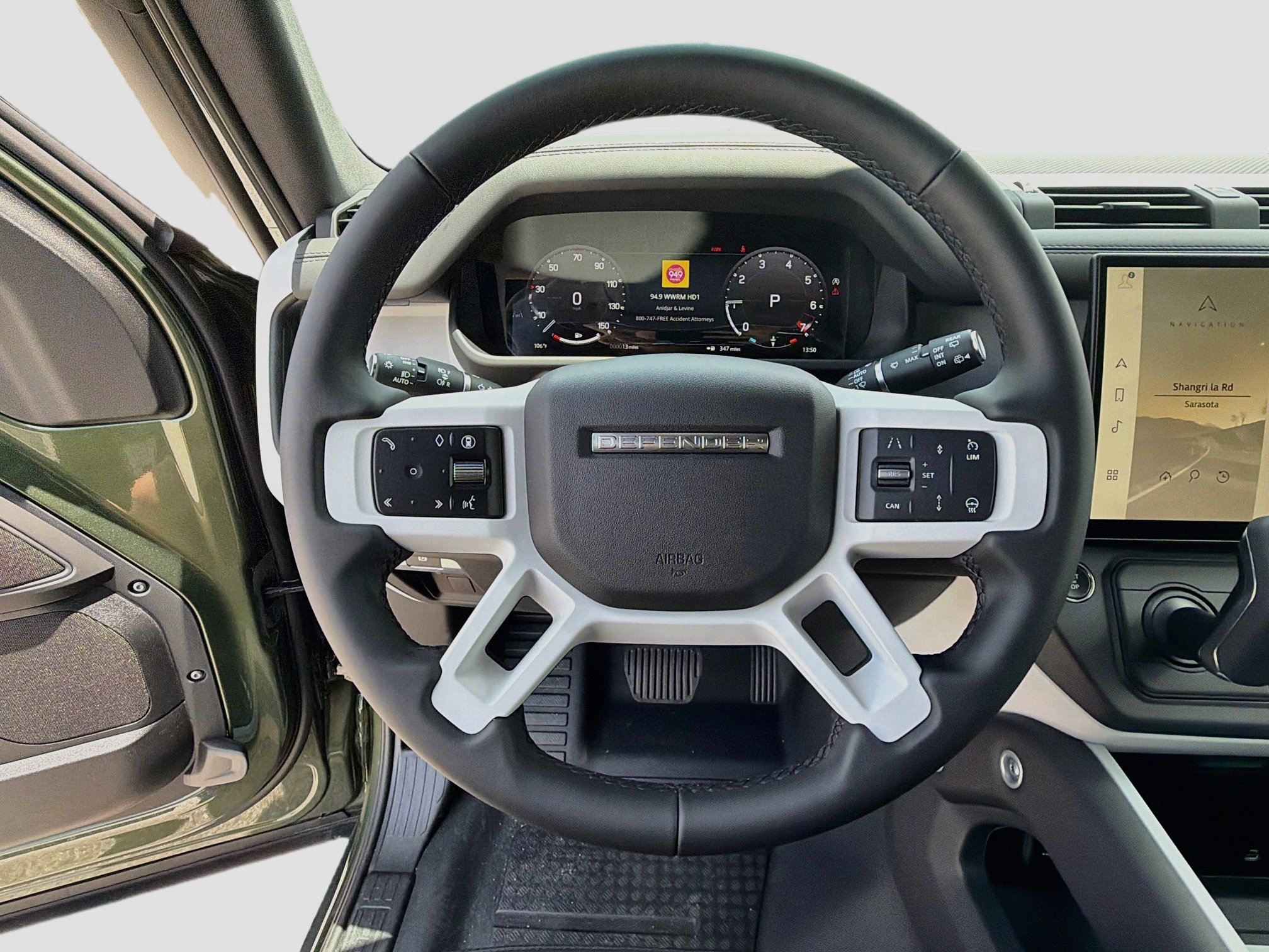 New 2026 Land Rover Defender 110 X-Dynamic SE AWD/4WD image 40